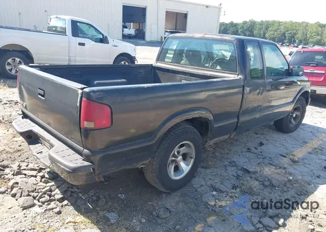 2003 Chevrolet S-10 from USA, damaged, VIN 1GCCS19X138205569